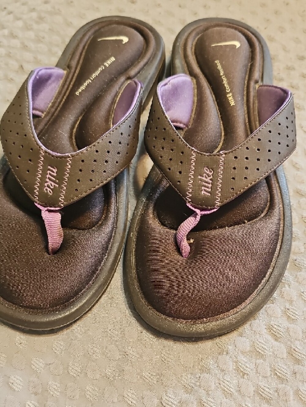 Nike Black and Purple Women's Sporty Thong Sandals - Picture 2 of 6
